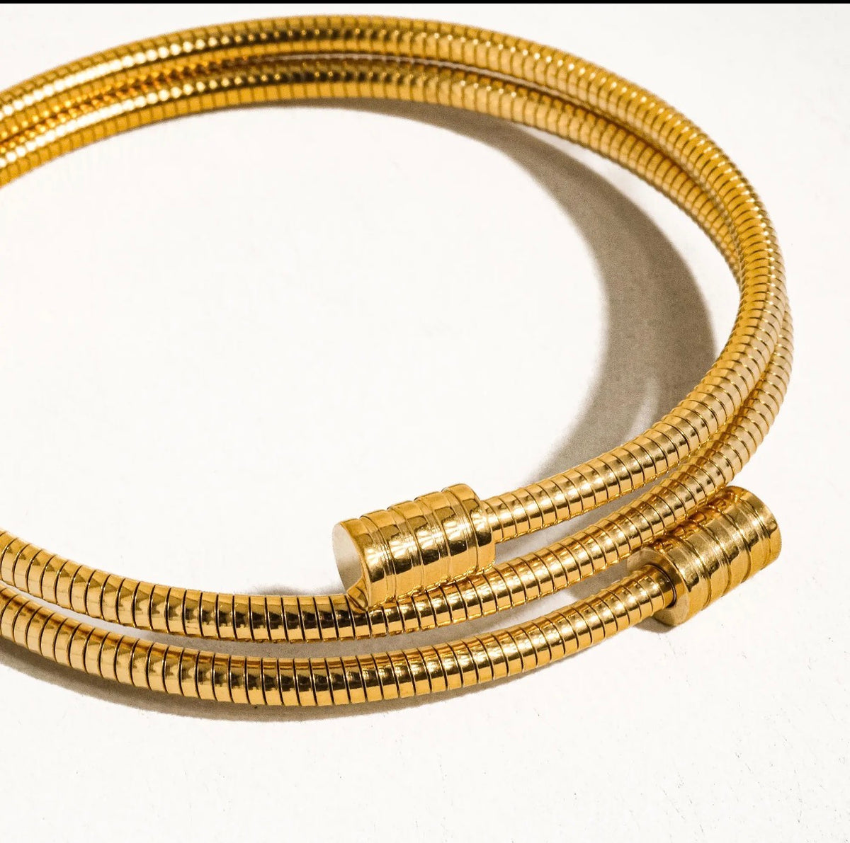 Arnell round snake bracelet