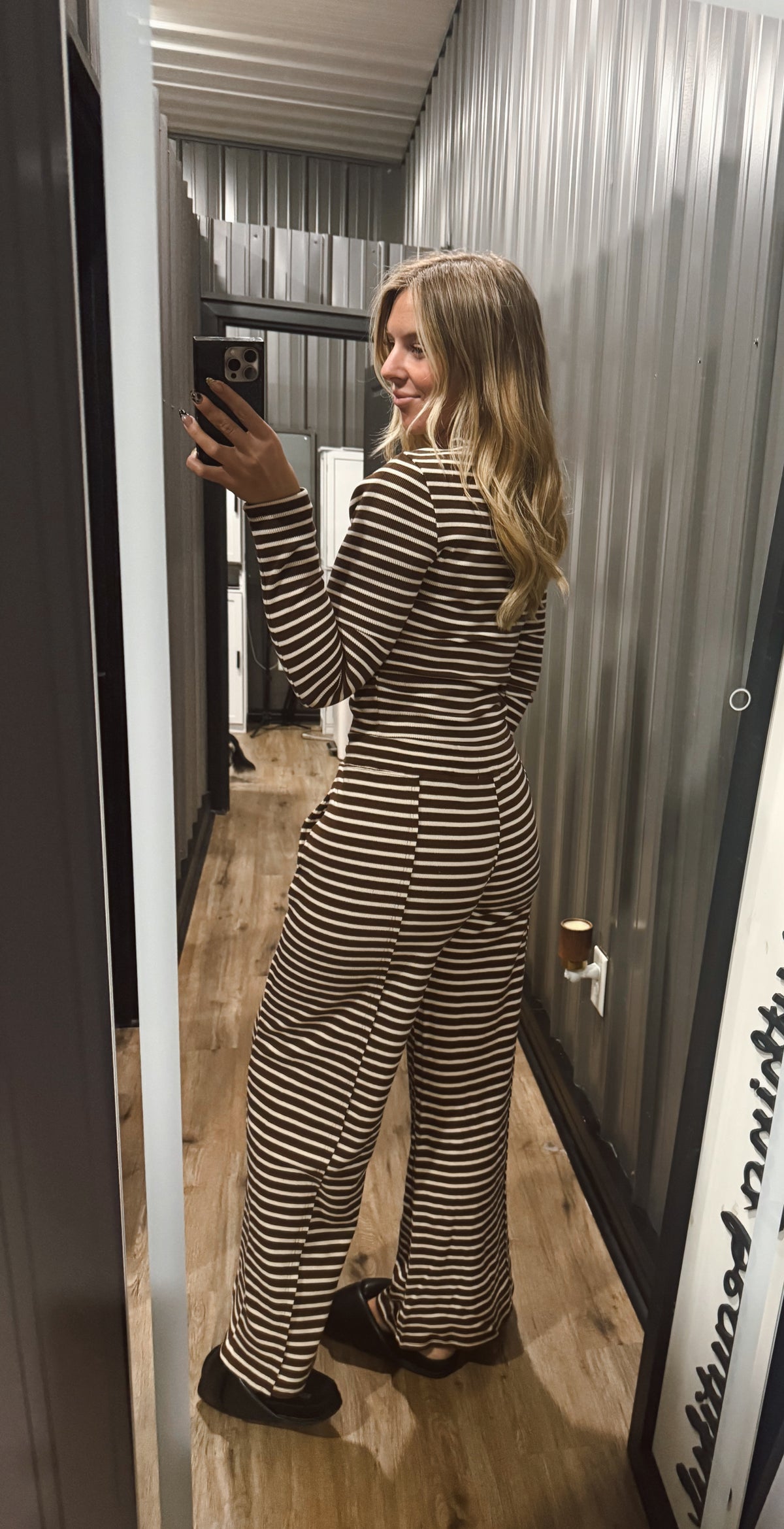 Brown + cream stripe set