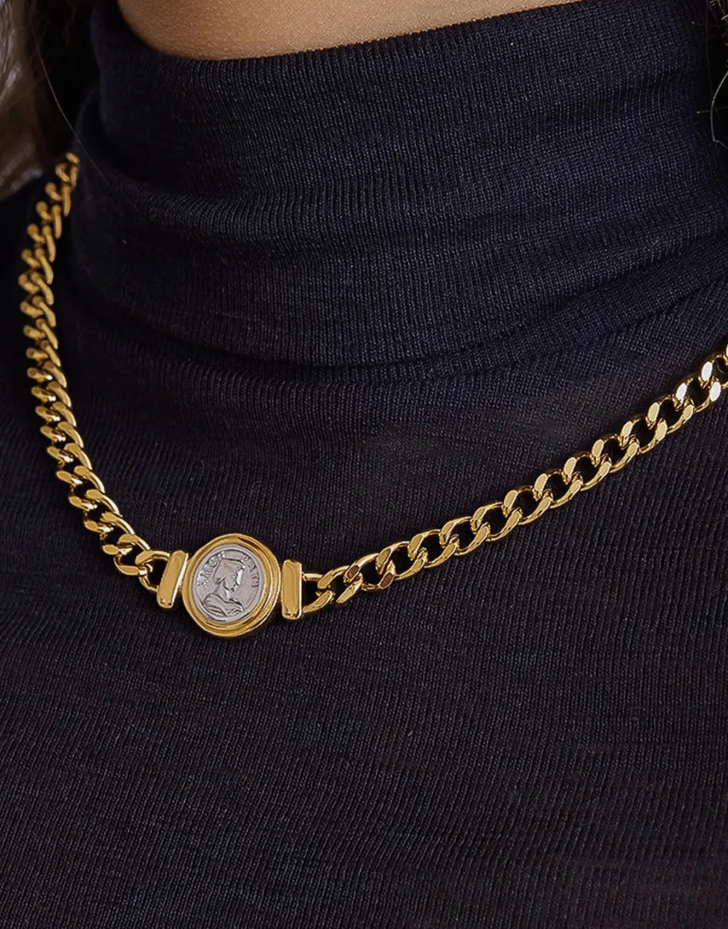 Parisse coin pendant necklace